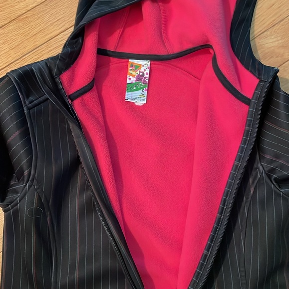 BURTON full zip hoody, black pinstripe, 2 zippered pockets. Women's sz small. - Picture 3 of 3